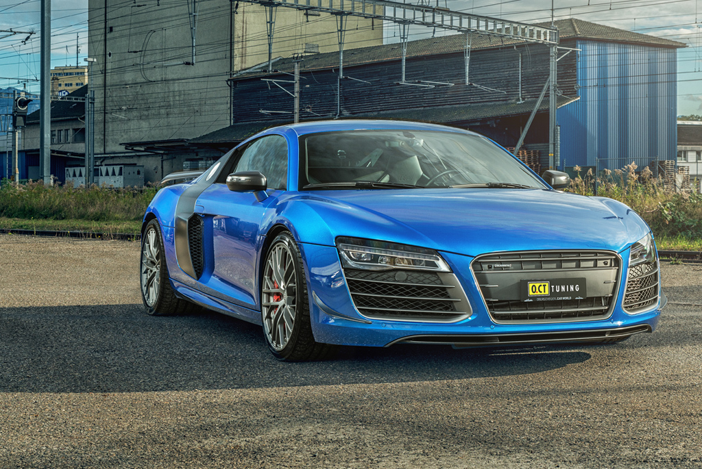 AUDI R8 5.2i V10